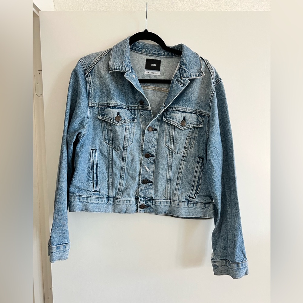 BDG DENIM JACKET SIZE M